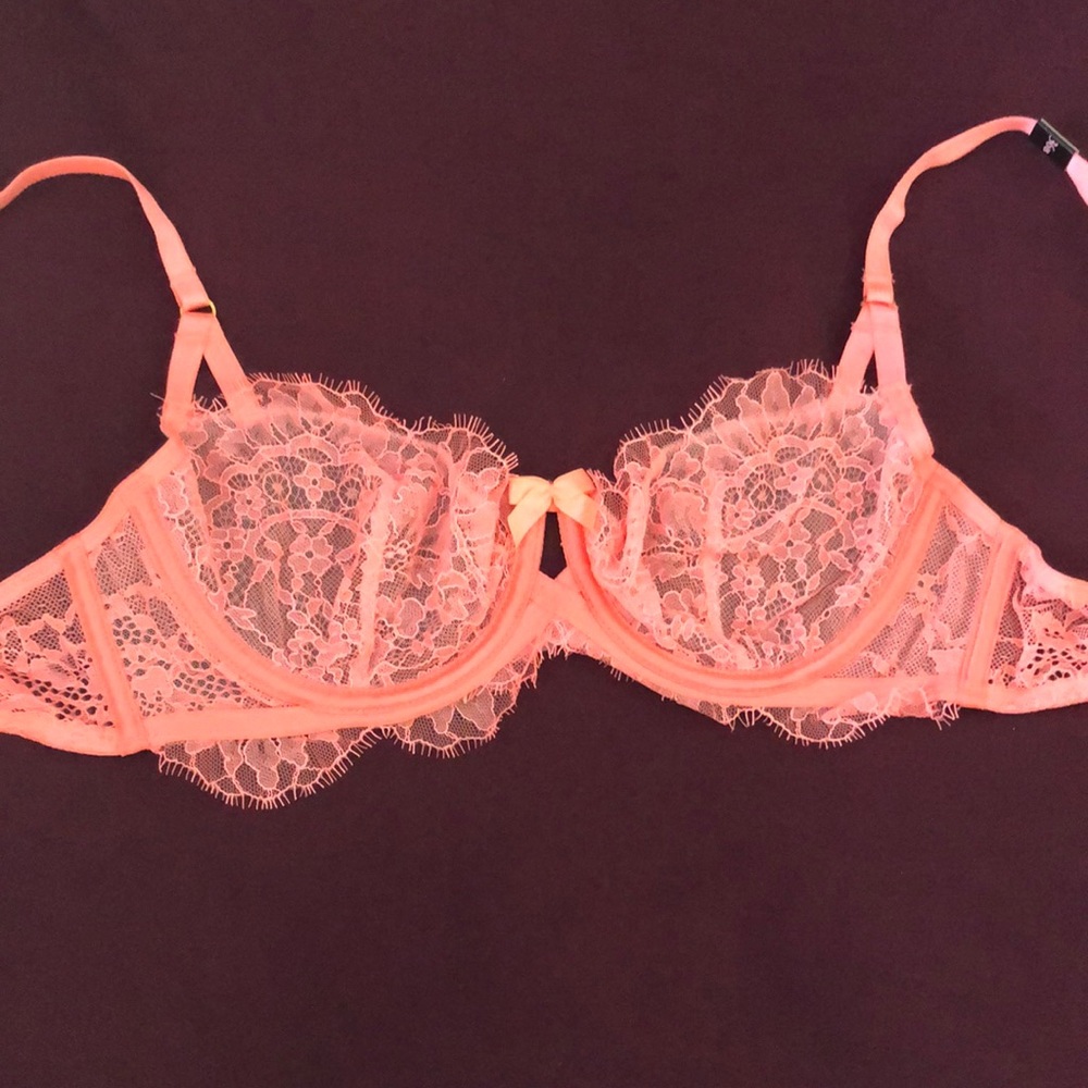 Victoria’s Secret bra